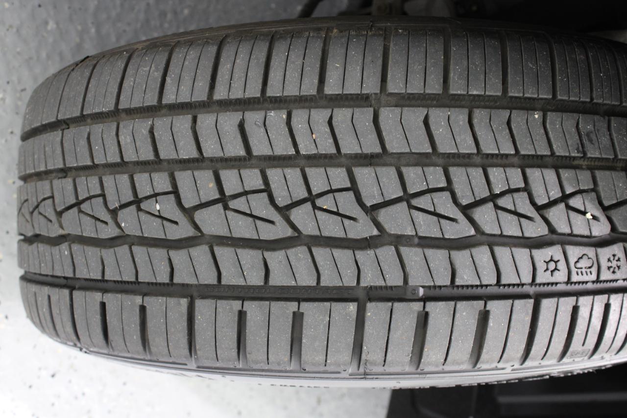 Lexus IS 250C 2dr Conv Auto 2011