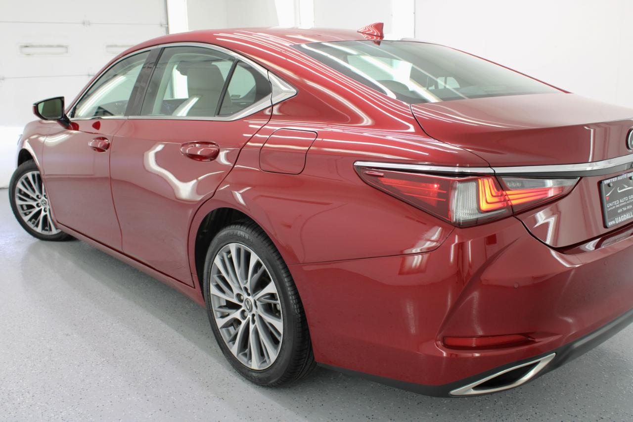 Lexus ES 350 Luxury 2019
