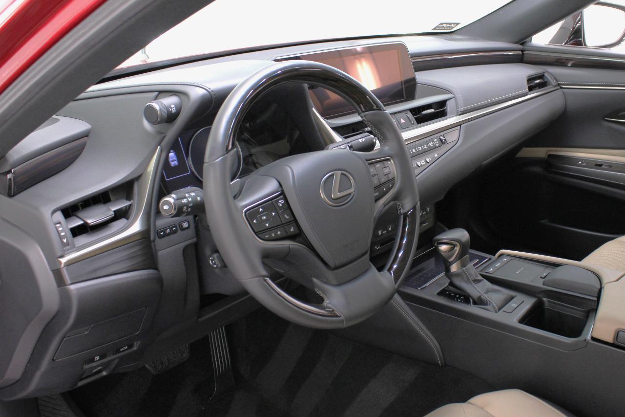 Lexus ES 350 Luxury 2019