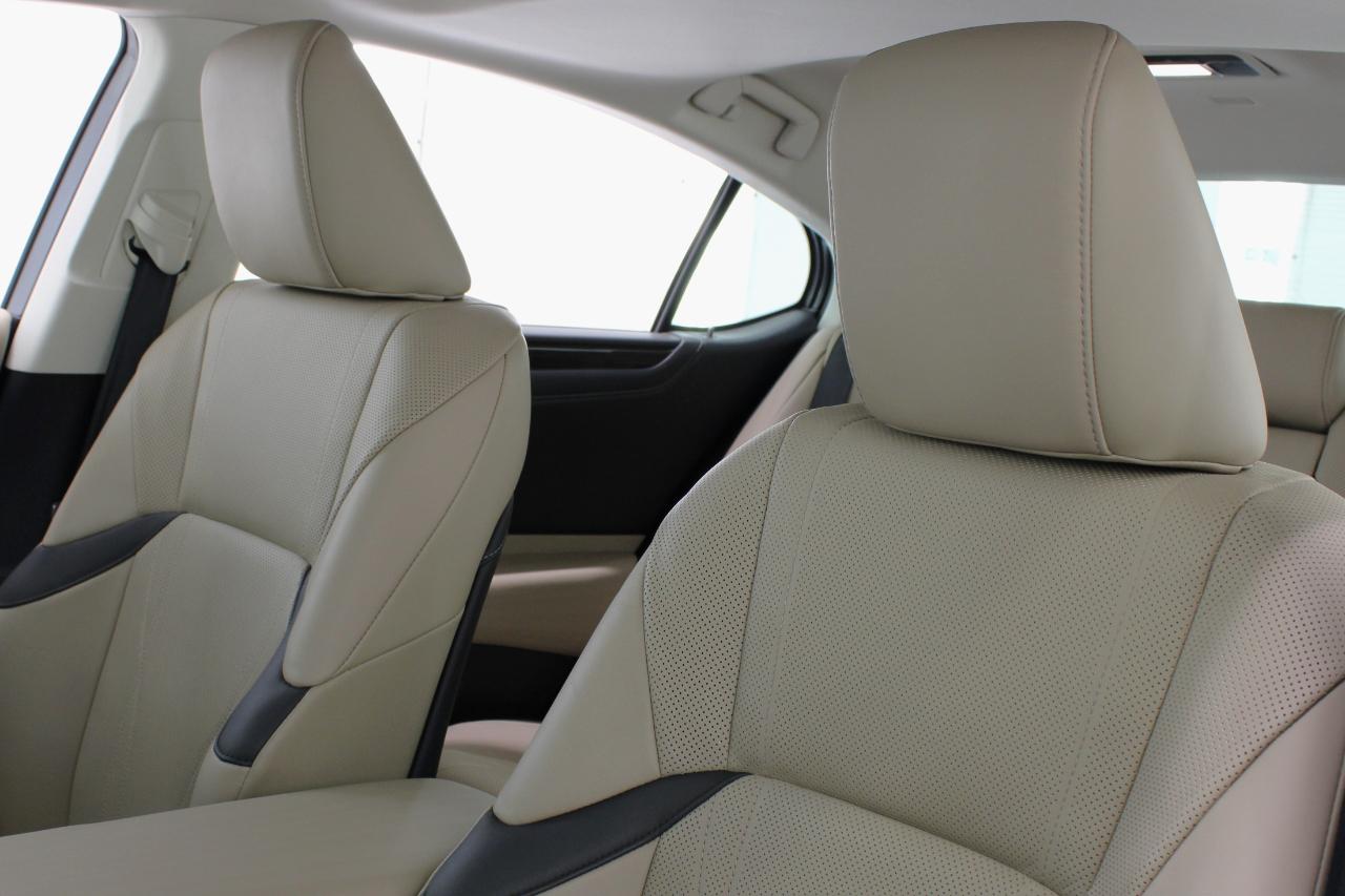 Lexus ES 350 Luxury 2019