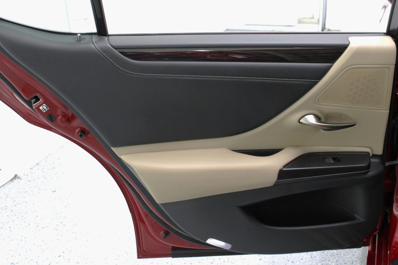 Lexus ES 350 Luxury 2019