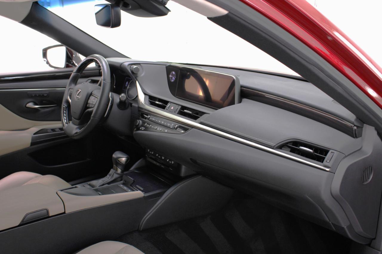 Lexus ES 350 Luxury 2019