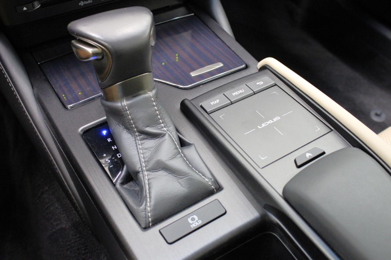 Lexus ES 350 Luxury 2019