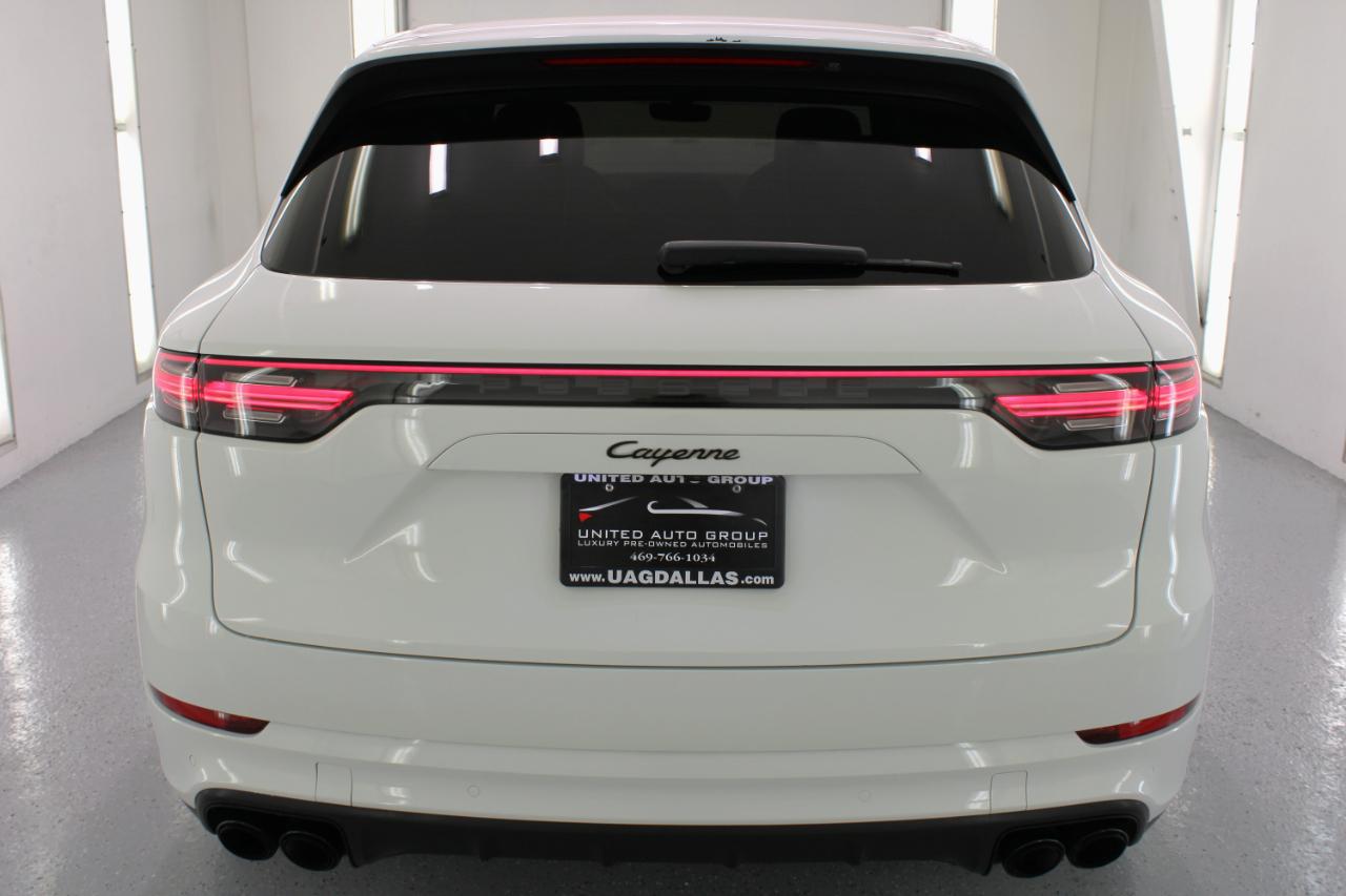Porsche Cayenne AWD 2021