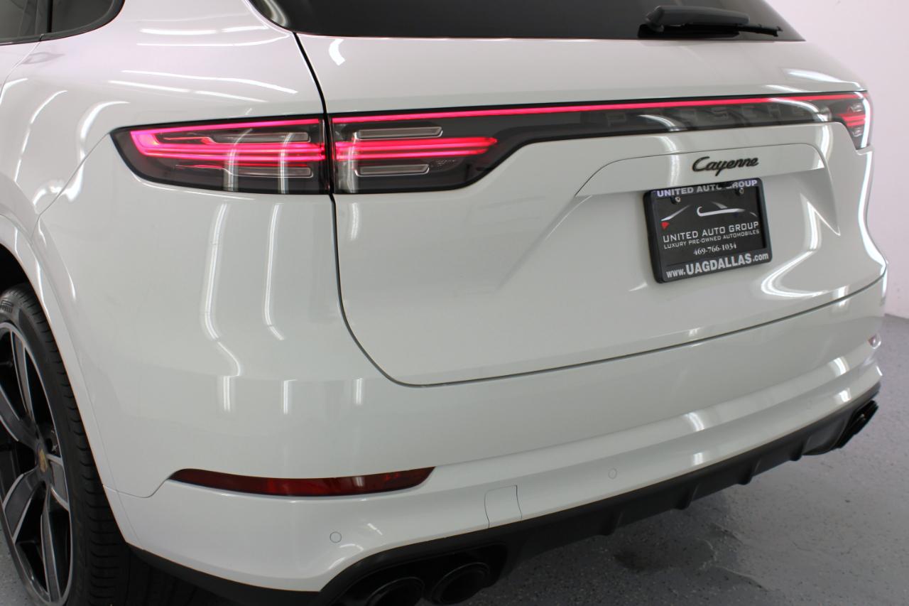 Porsche Cayenne AWD 2021