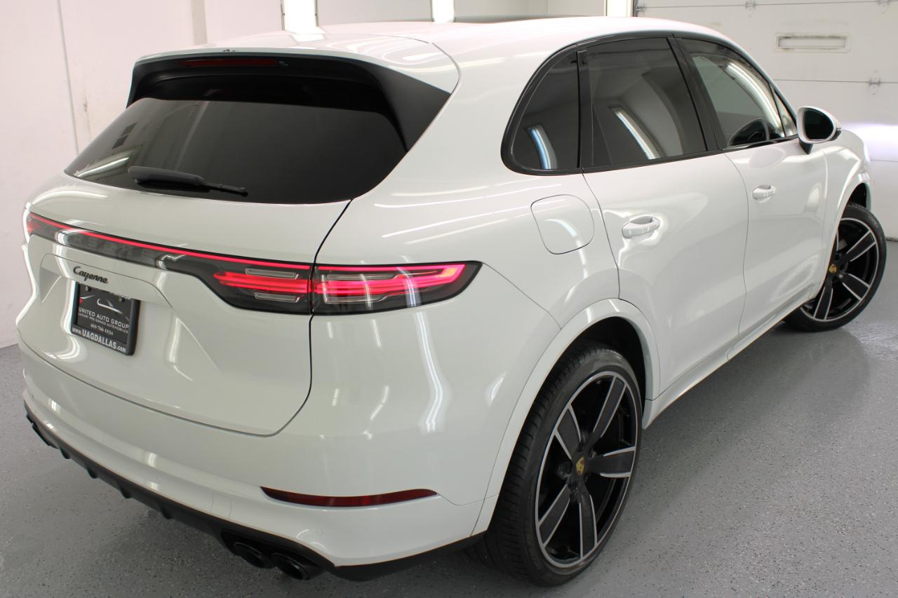 Porsche Cayenne AWD 2021