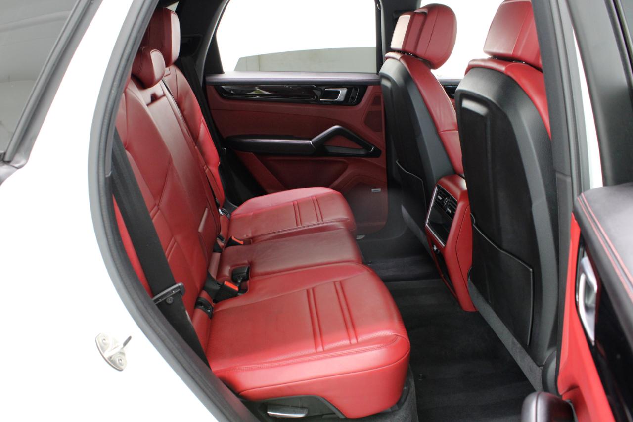 Porsche Cayenne AWD 2021