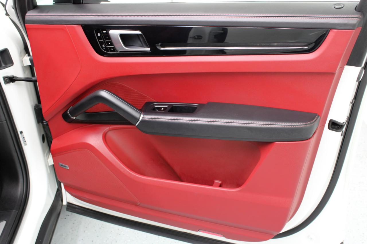 Porsche Cayenne AWD 2021