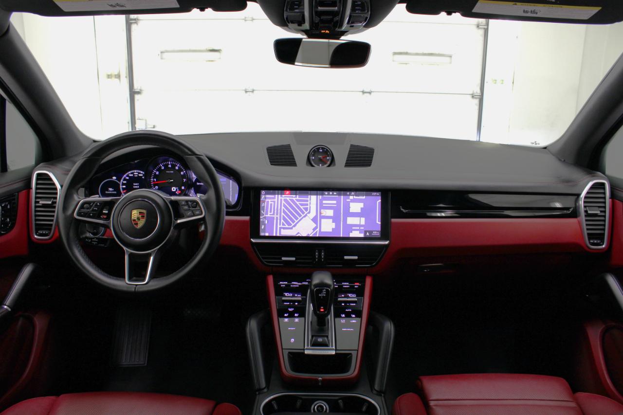 Porsche Cayenne AWD 2021