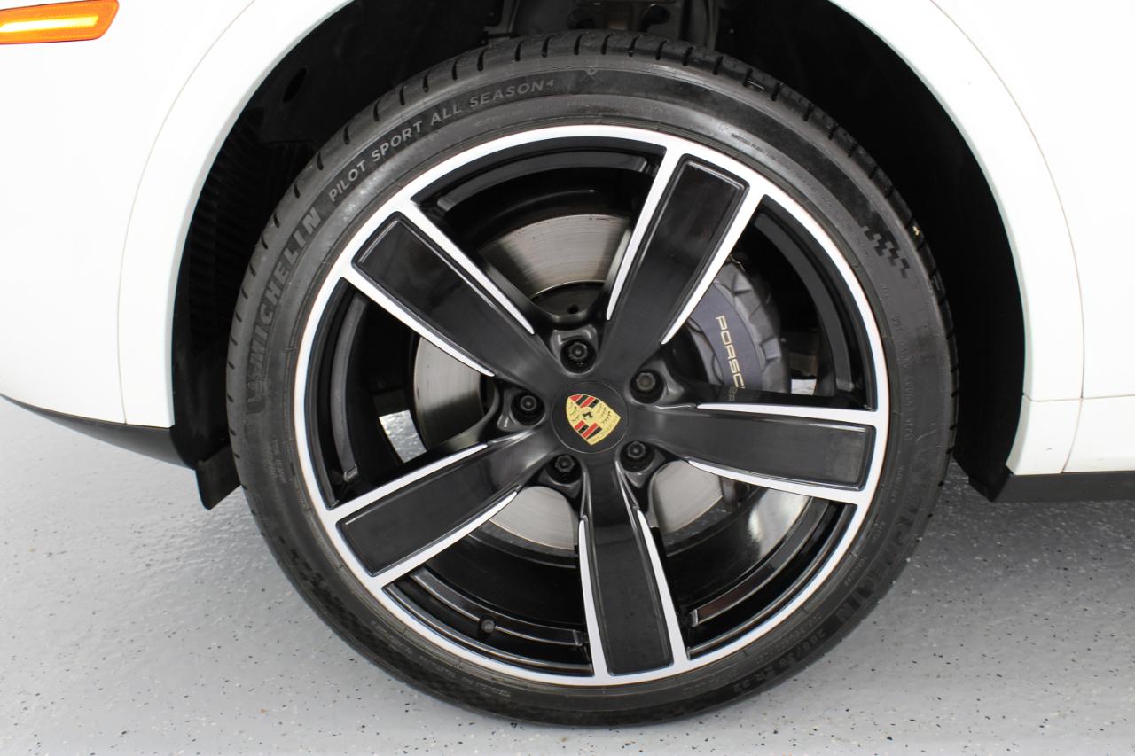 Porsche Cayenne AWD 2021