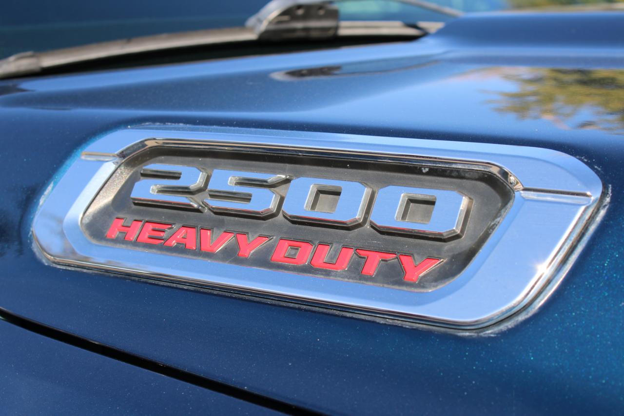 RAM 2500 Lone Star 4x4 Crew Cab 6'4" Box 2020