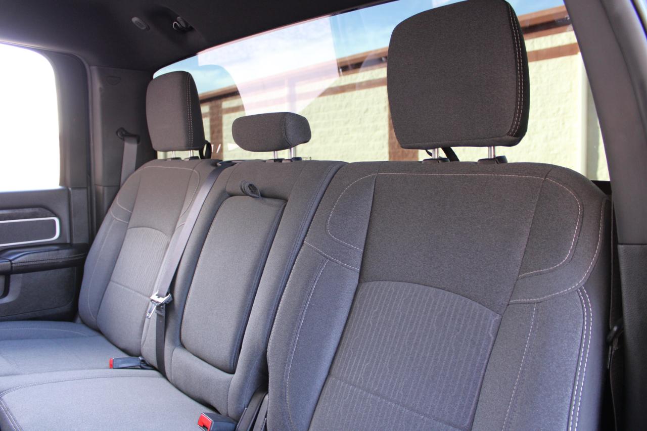 RAM 2500 Lone Star 4x4 Crew Cab 6'4" Box 2020