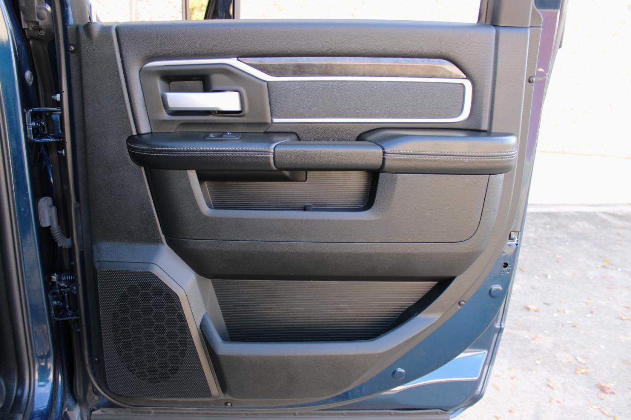 RAM 2500 Lone Star 4x4 Crew Cab 6'4" Box 2020