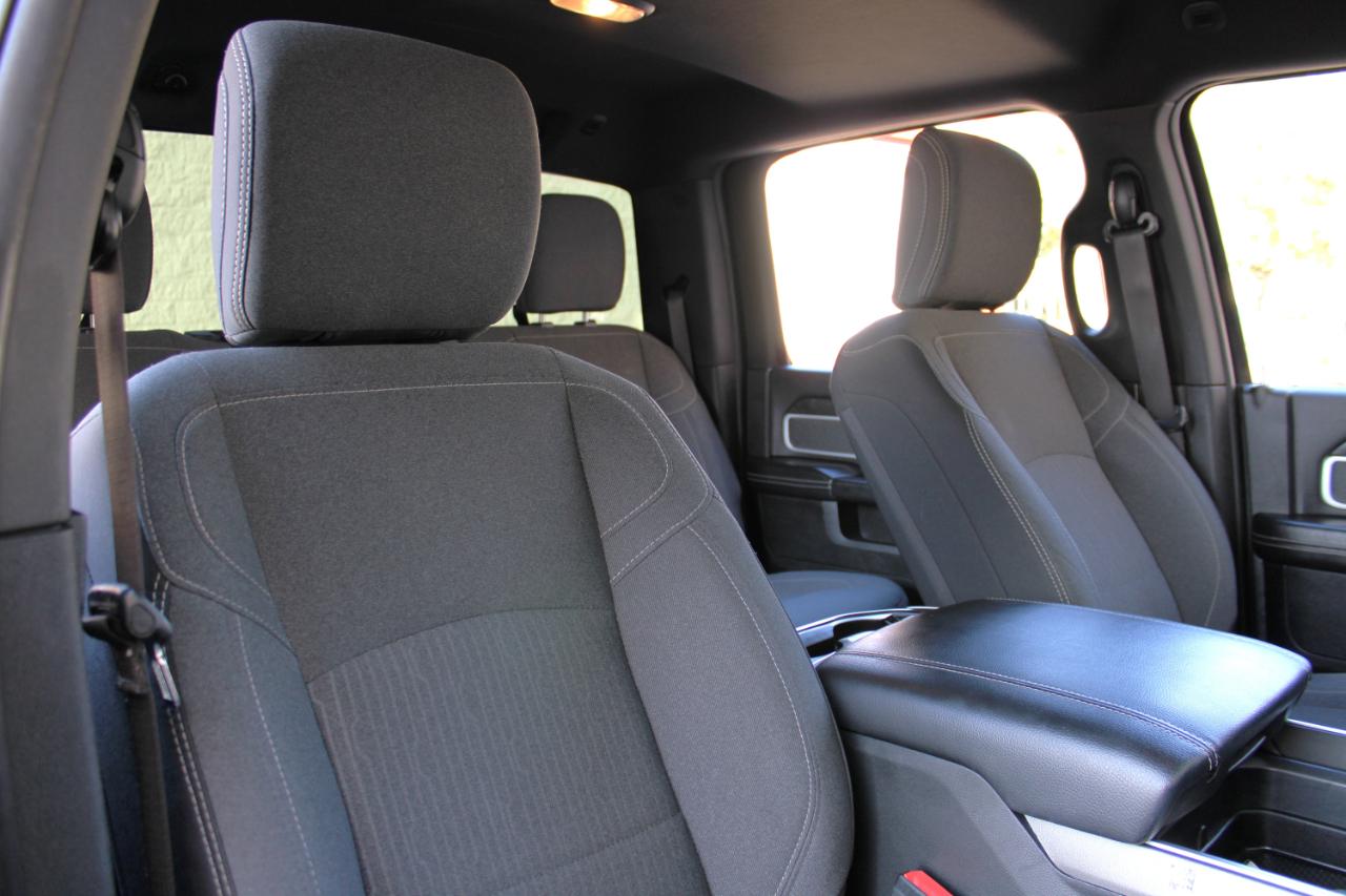 RAM 2500 Lone Star 4x4 Crew Cab 6'4" Box 2020