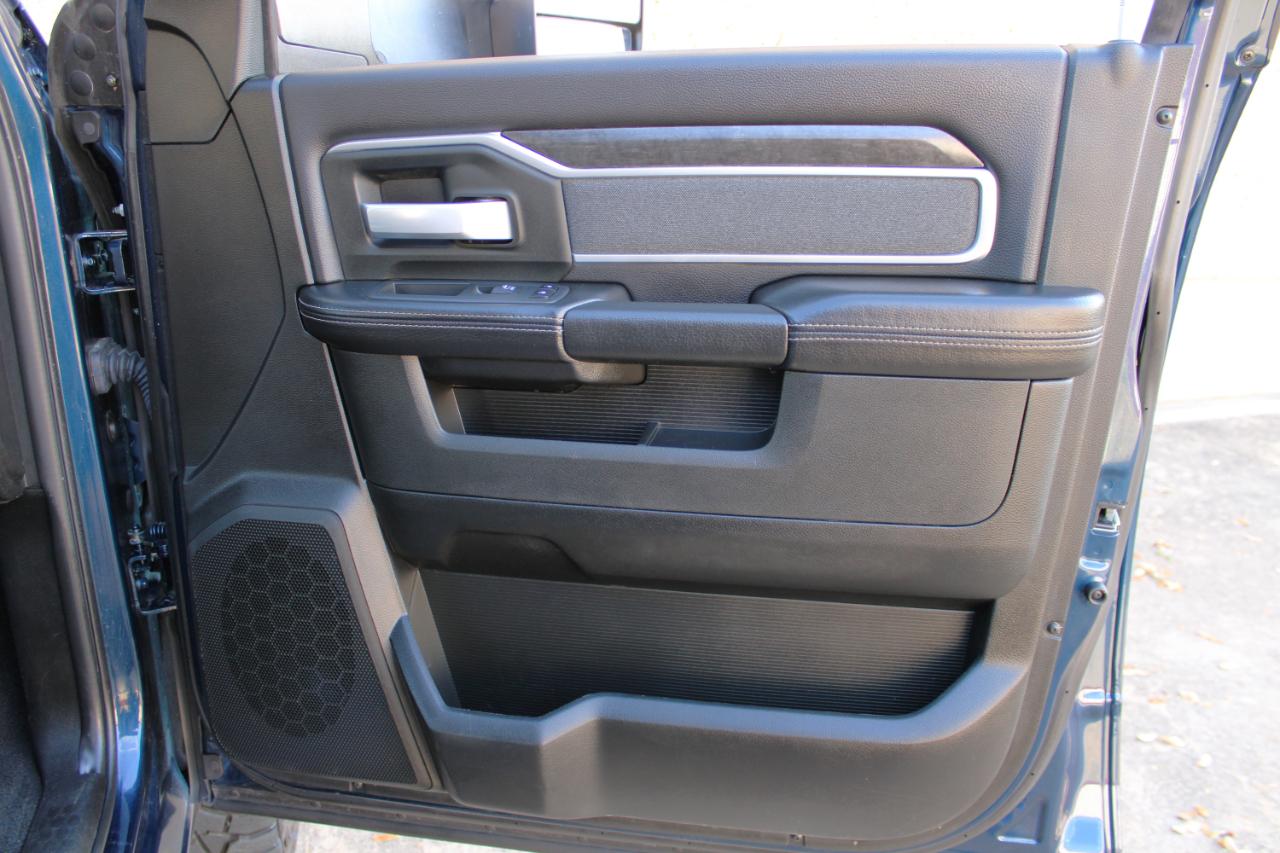 RAM 2500 Lone Star 4x4 Crew Cab 6'4" Box 2020