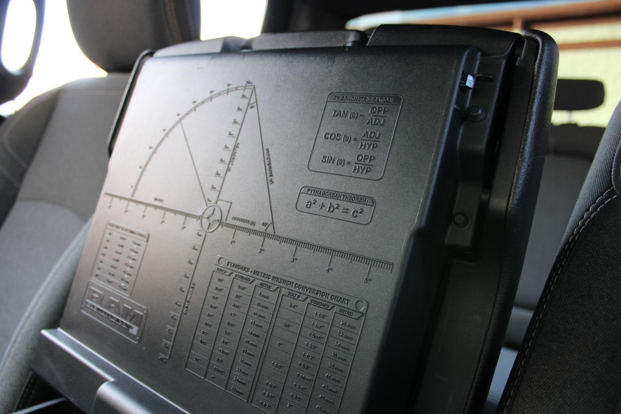 RAM 2500 Lone Star 4x4 Crew Cab 6'4" Box 2020