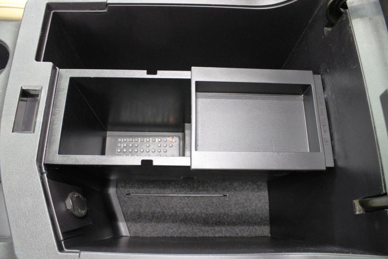 Toyota Sequoia Limited RWD (Natl) 2018