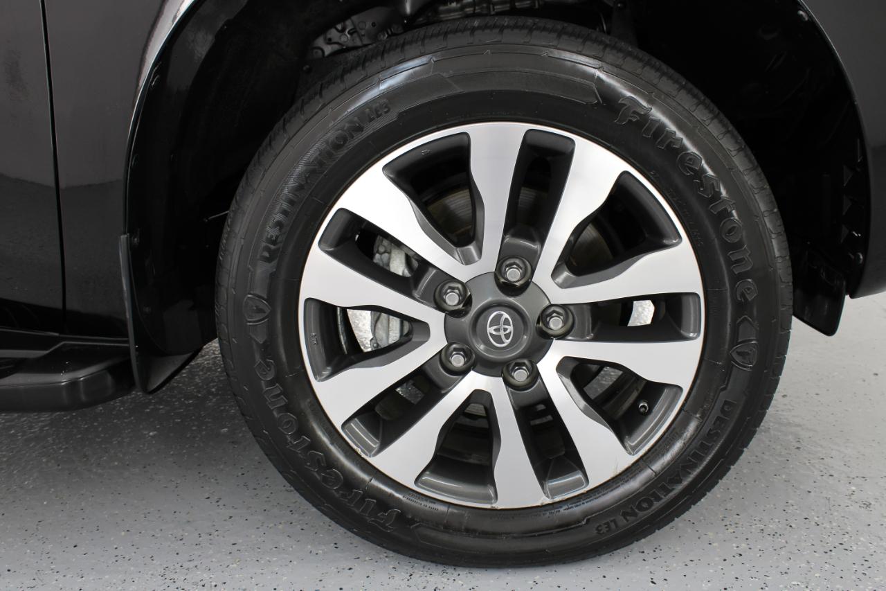 Toyota Sequoia Limited RWD (Natl) 2018