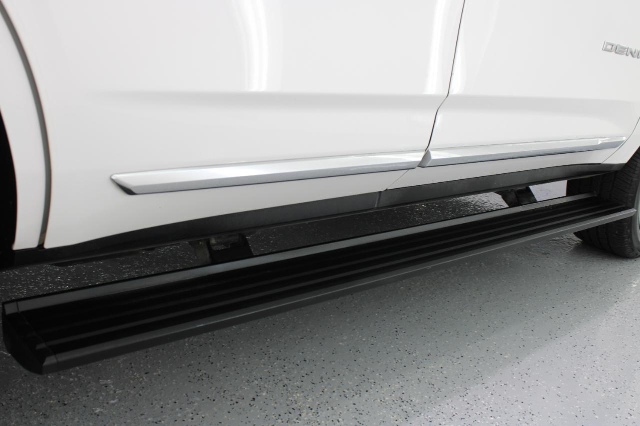 GMC Yukon 4WD 4dr Denali 2021