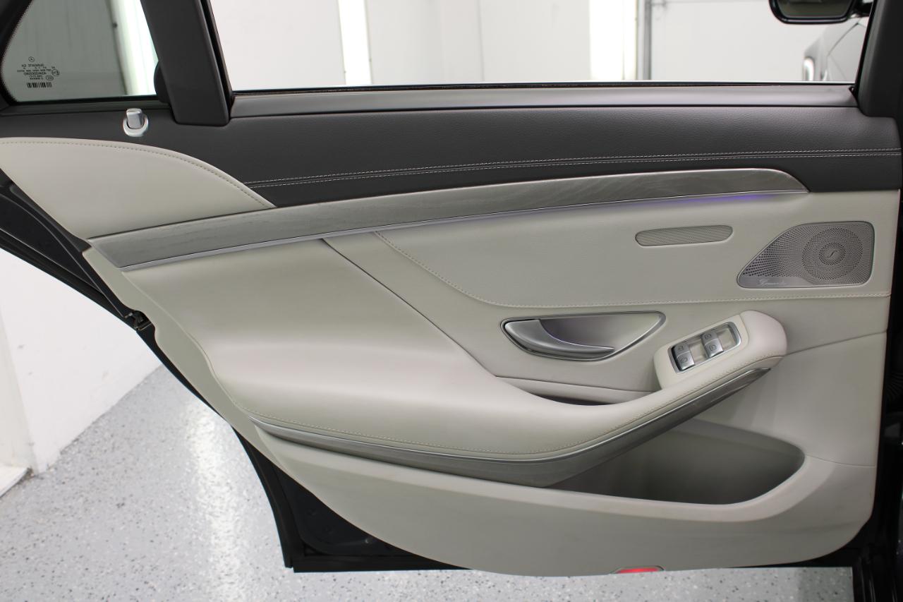 Mercedes-Benz S-Class 4dr Sdn S 550 RWD 2015