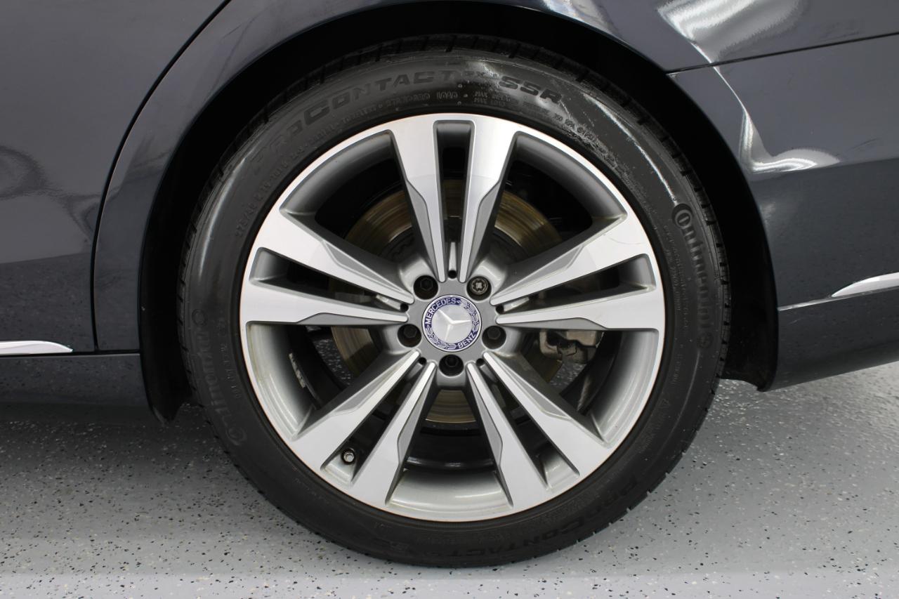 Mercedes-Benz S-Class 4dr Sdn S 550 RWD 2015