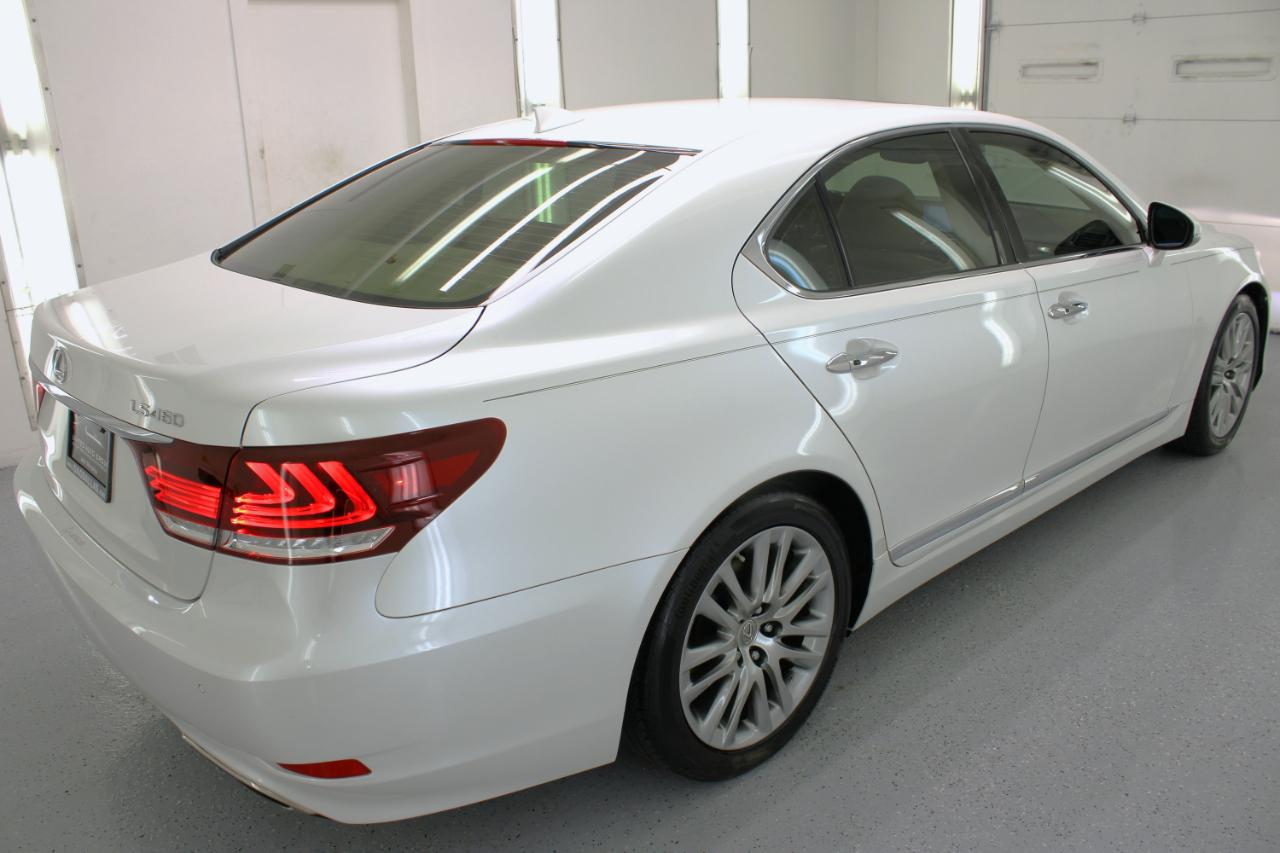 Lexus LS 460 4dr Sdn RWD 2016