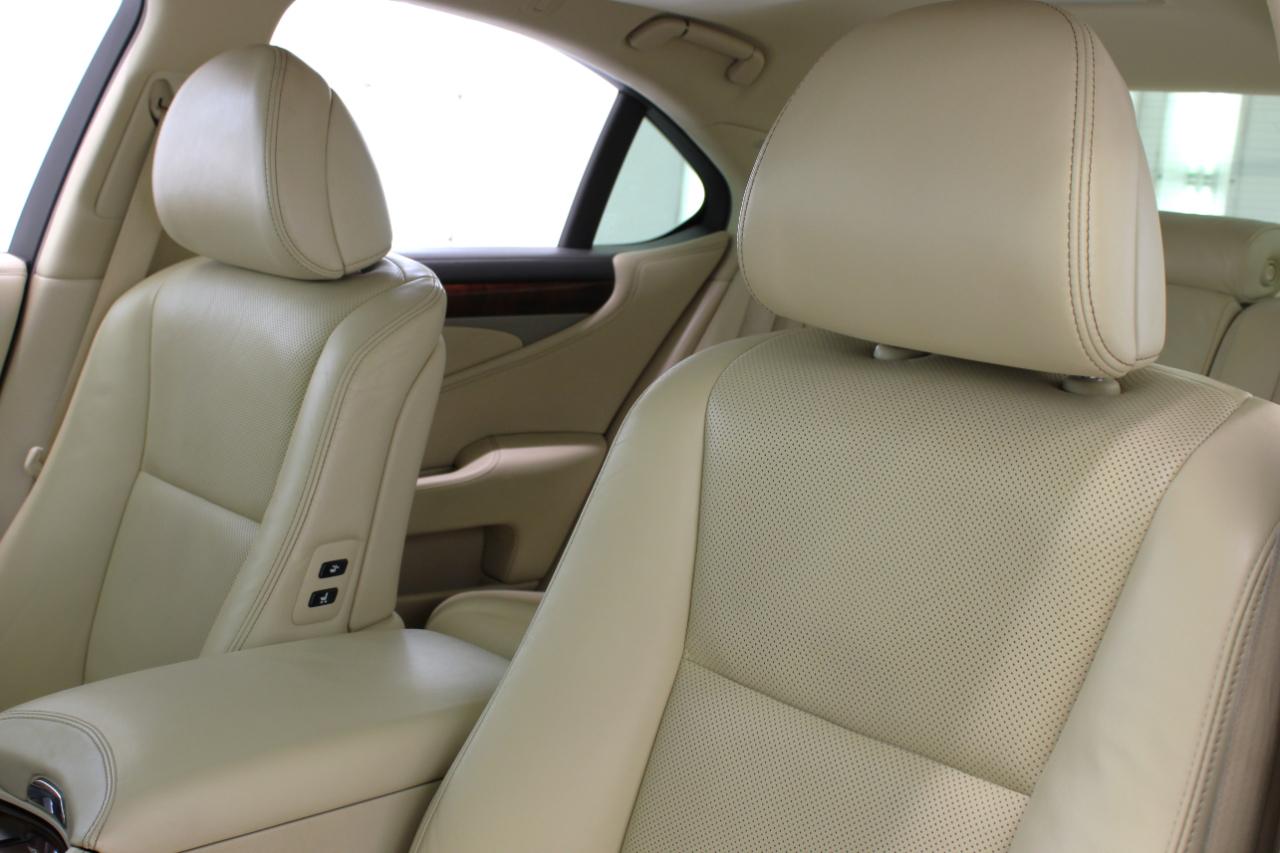 Lexus LS 460 4dr Sdn RWD 2016