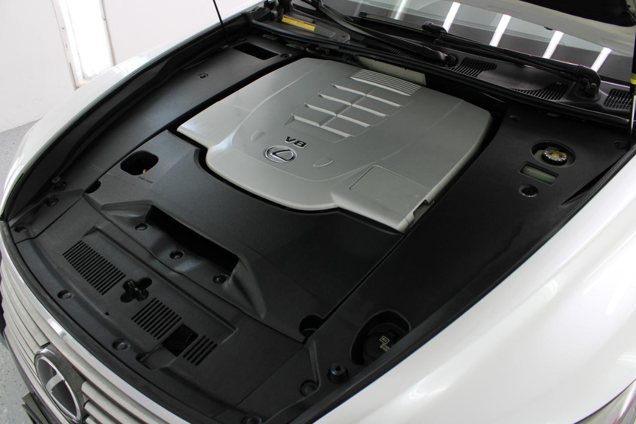 Lexus LS 460 4dr Sdn RWD 2016