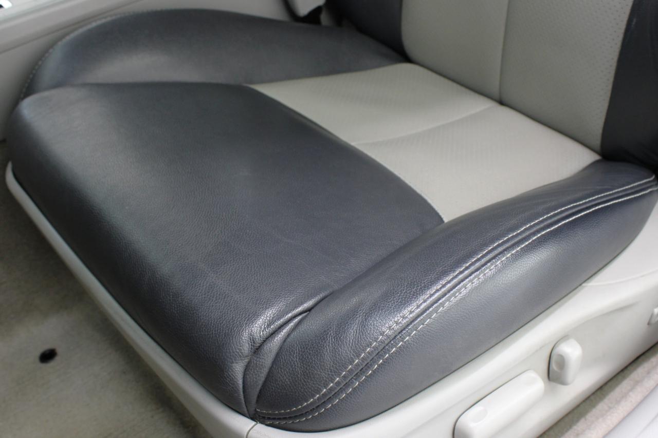 Toyota Camry 4dr Sdn I4 Auto SE (Natl) 2010