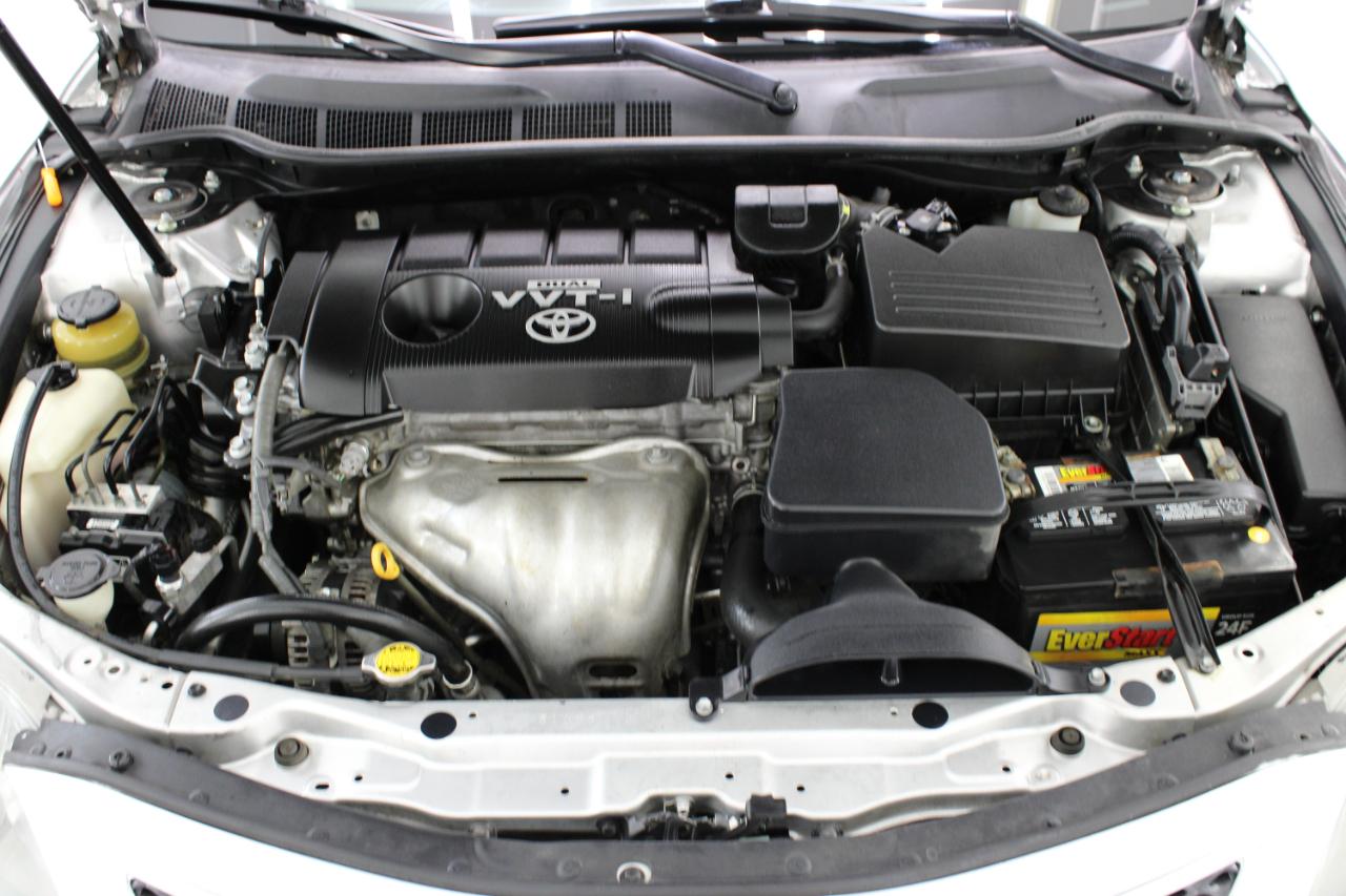 Toyota Camry 4dr Sdn I4 Auto SE (Natl) 2010