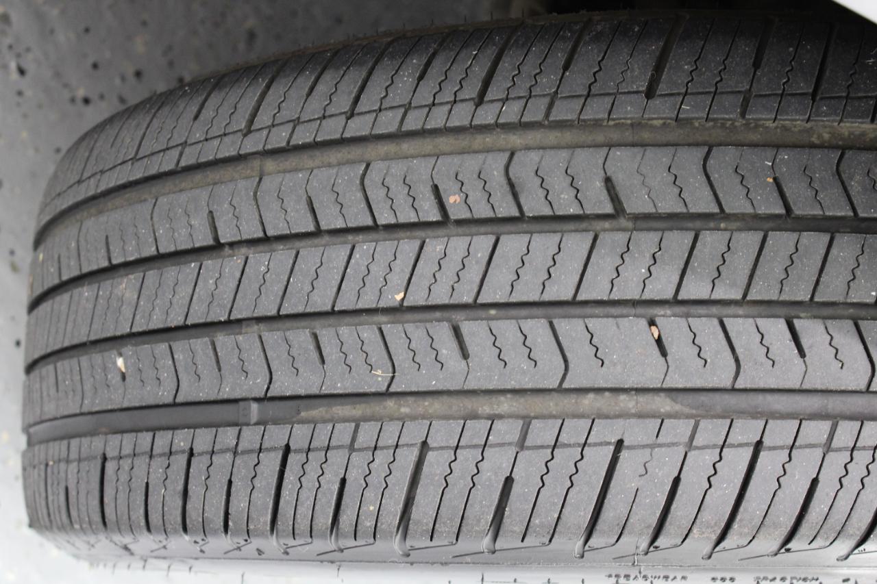 Toyota Camry 4dr Sdn I4 Auto SE (Natl) 2010