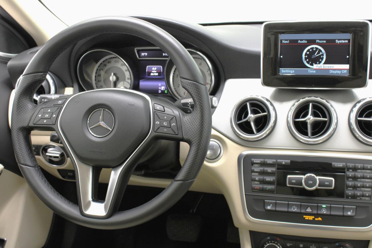 Mercedes-Benz GLA-Class FWD 4dr GLA 250 2015