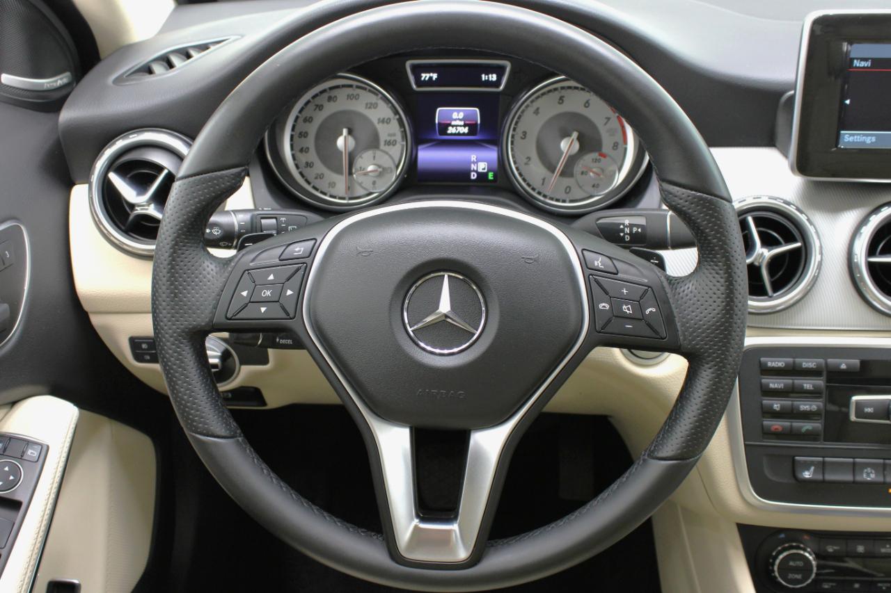 Mercedes-Benz GLA-Class FWD 4dr GLA 250 2015