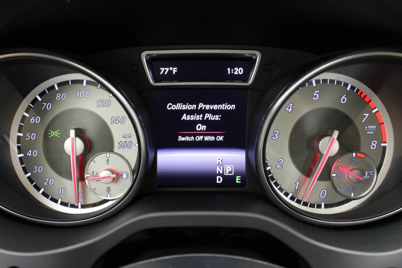 Mercedes-Benz GLA-Class FWD 4dr GLA 250 2015