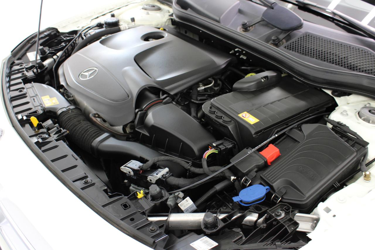 Mercedes-Benz GLA-Class FWD 4dr GLA 250 2015