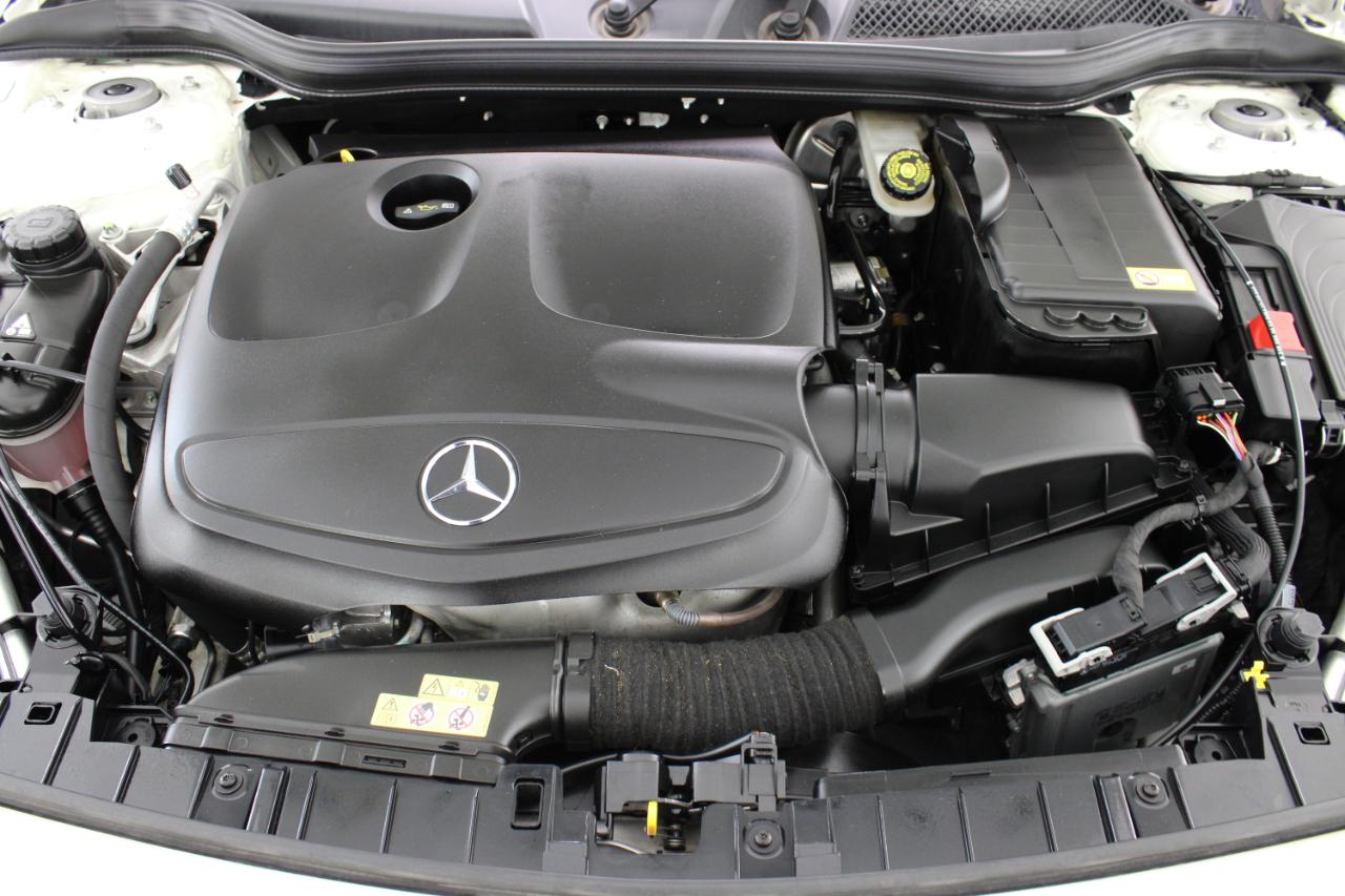 Mercedes-Benz GLA-Class FWD 4dr GLA 250 2015