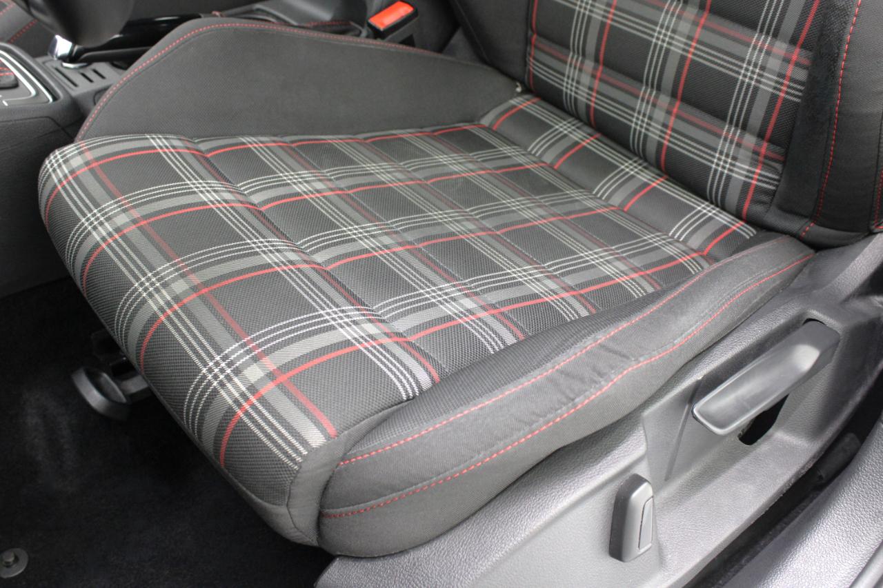 Volkswagen Golf GTI 2.0T S DSG 2021