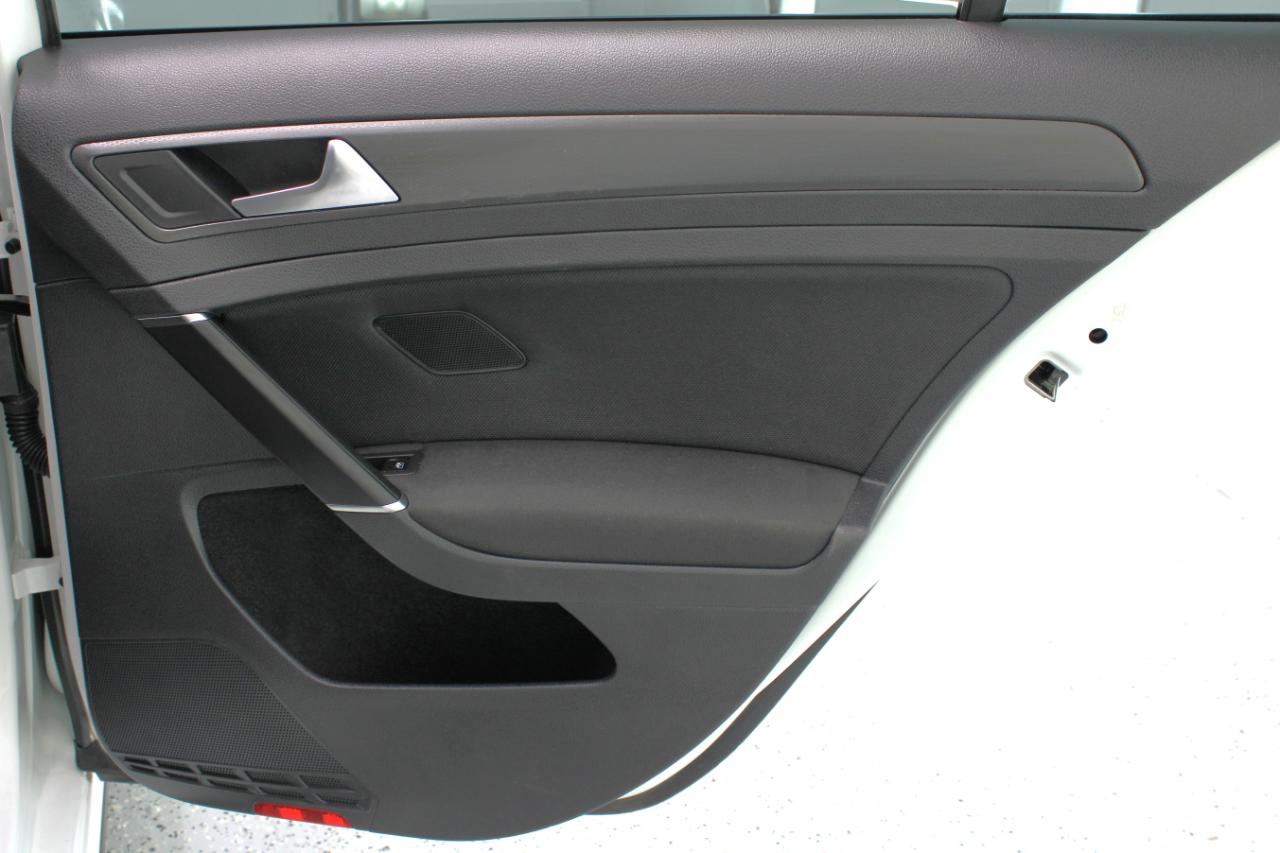 Volkswagen Golf GTI 2.0T S DSG 2021