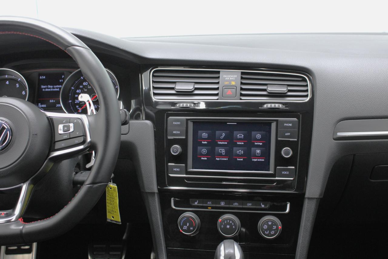 Volkswagen Golf GTI 2.0T S DSG 2021