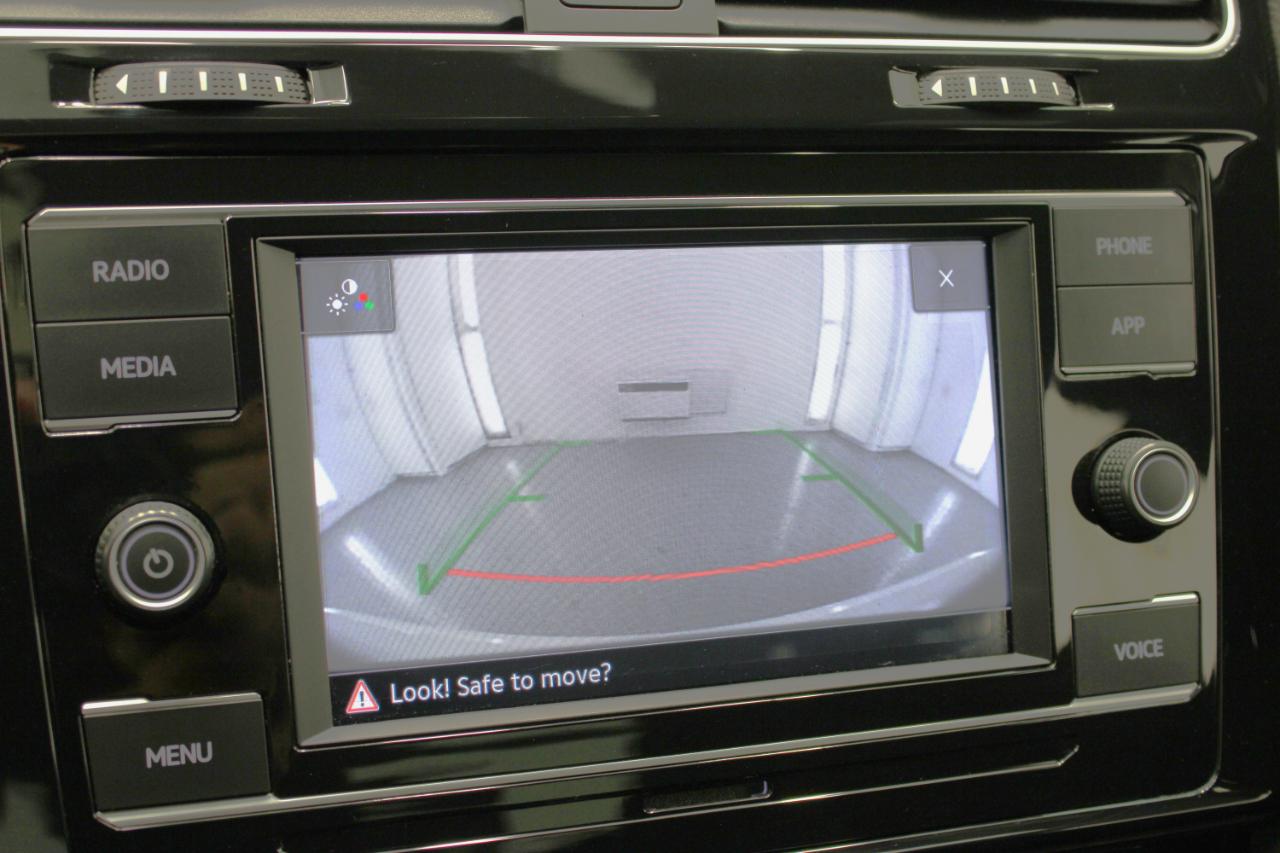 Volkswagen Golf GTI 2.0T S DSG 2021