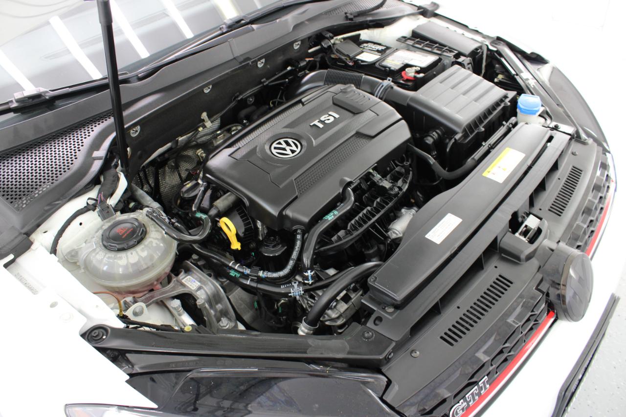 Volkswagen Golf GTI 2.0T S DSG 2021