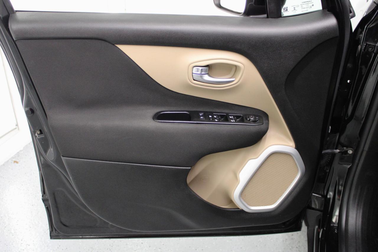 Jeep Renegade Latitude FWD 2017