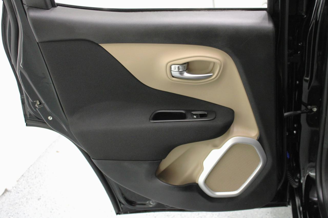 Jeep Renegade Latitude FWD 2017