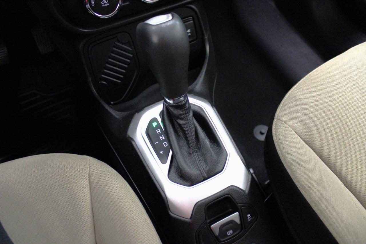 Jeep Renegade Latitude FWD 2017