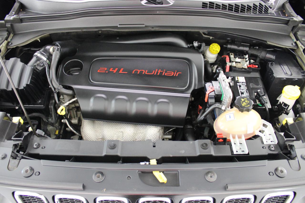 Jeep Renegade Latitude FWD 2017