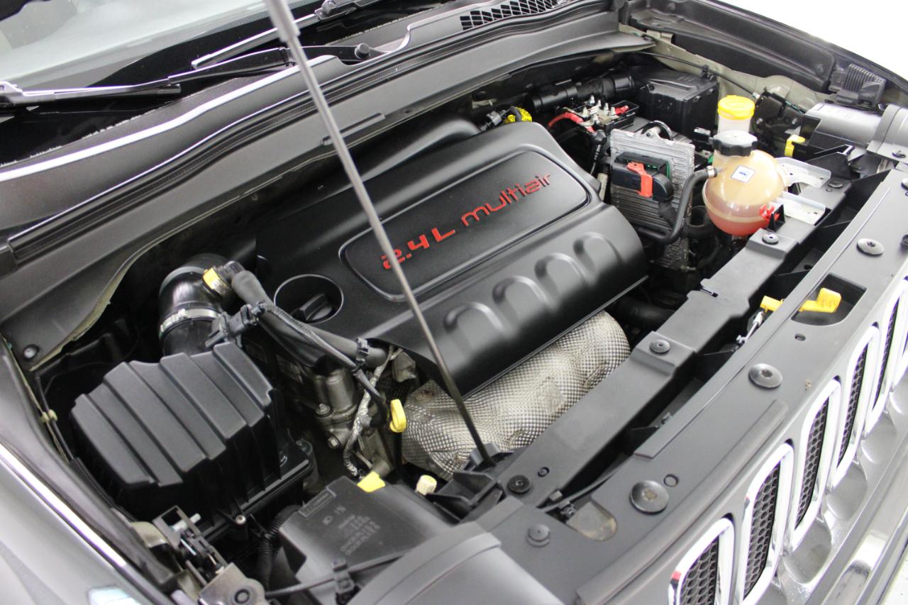 Jeep Renegade Latitude FWD 2017