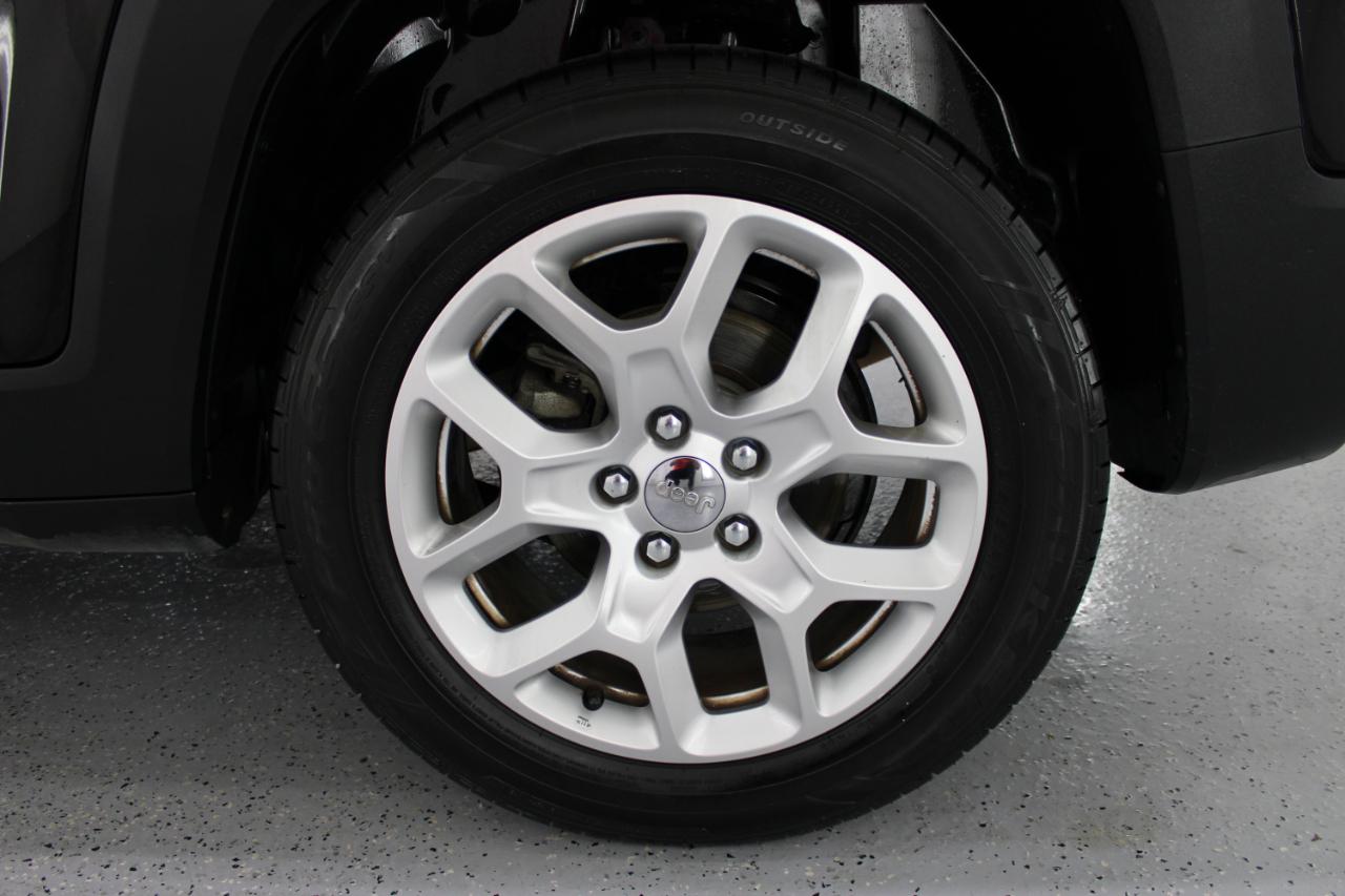 Jeep Renegade Latitude FWD 2017