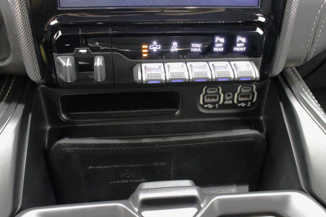 RAM 1500 Limited 4x4 Crew Cab 5'7" Box 2020