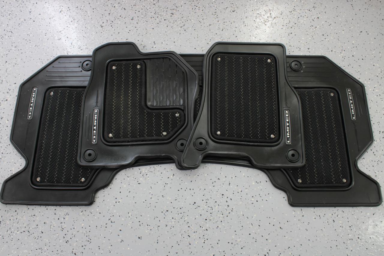 RAM 1500 Limited 4x4 Crew Cab 5'7" Box 2020