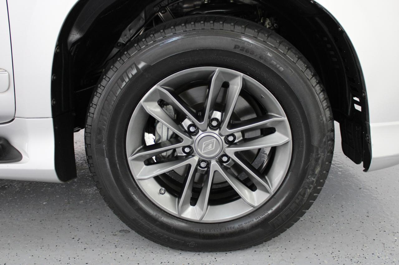 Lexus GX 460 Premium 4D SUV 4WD 2014